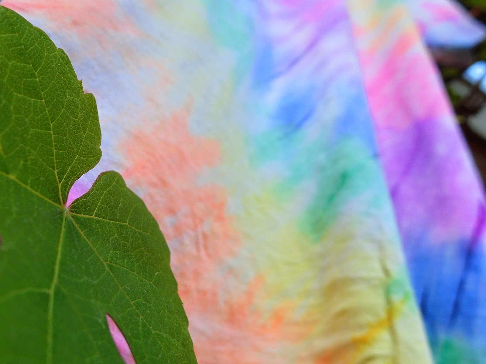 Pastel vintage tie dye shirt van Episode Utrecht