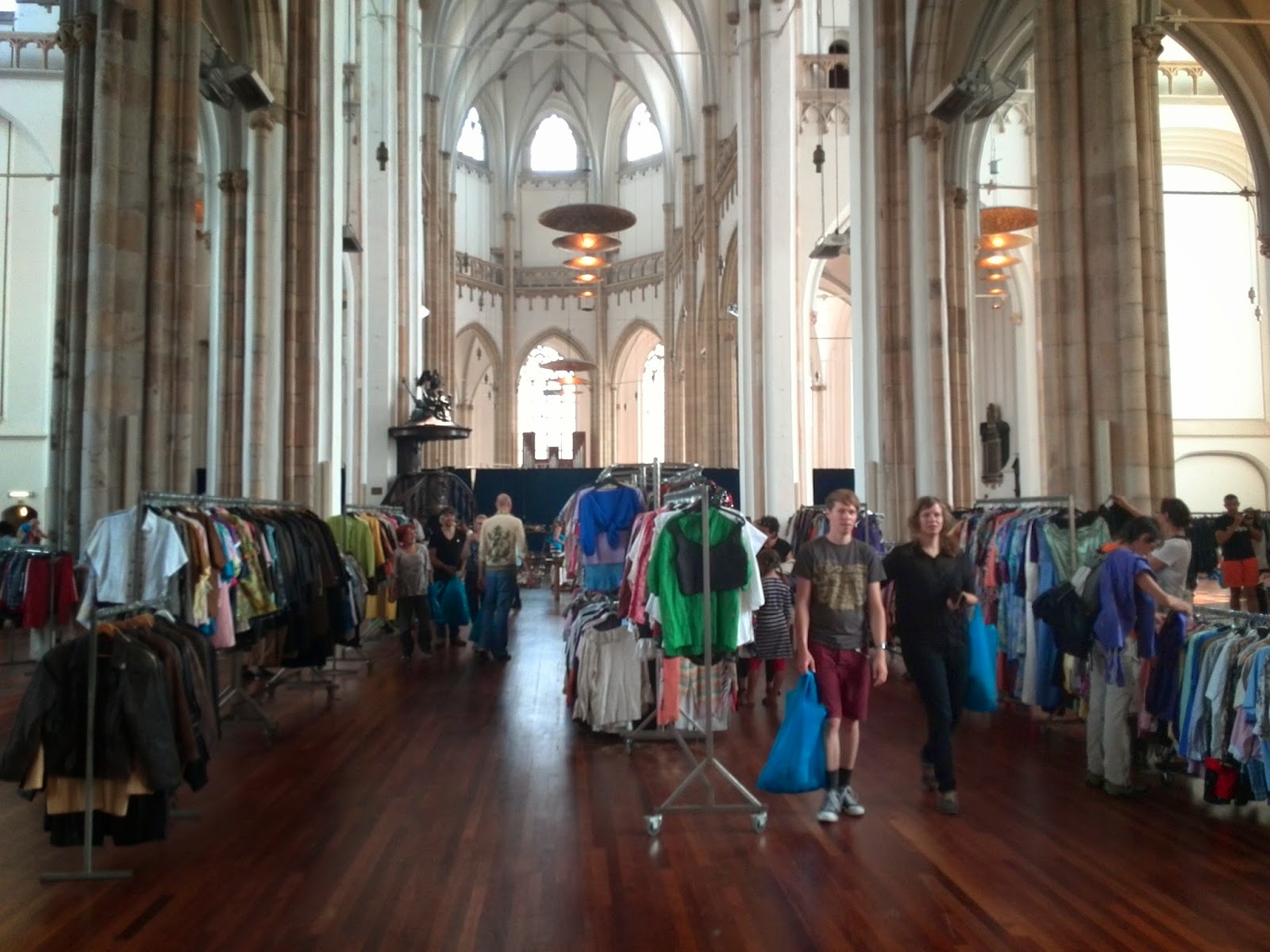 Vintage per Kilo Eusebiuskerk Arnhem