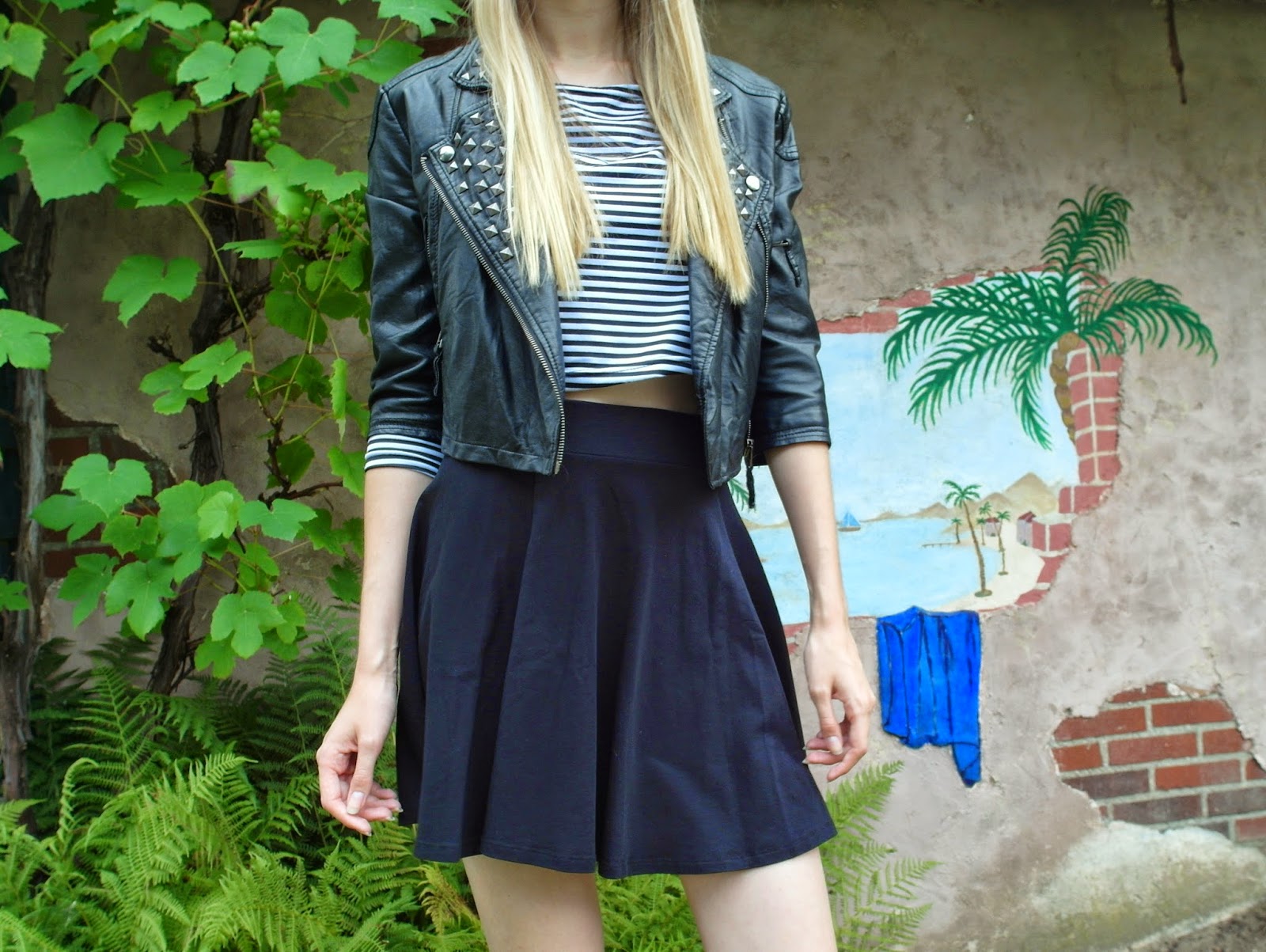 Outfit | Skater skirt and stripes