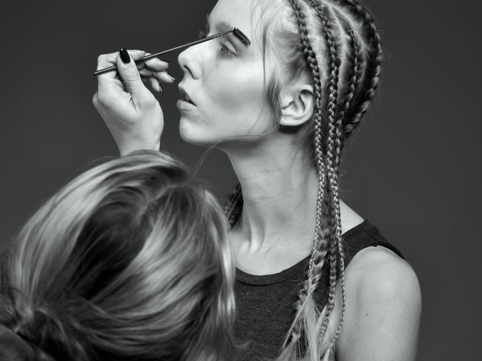 Modeling | Edgy braids