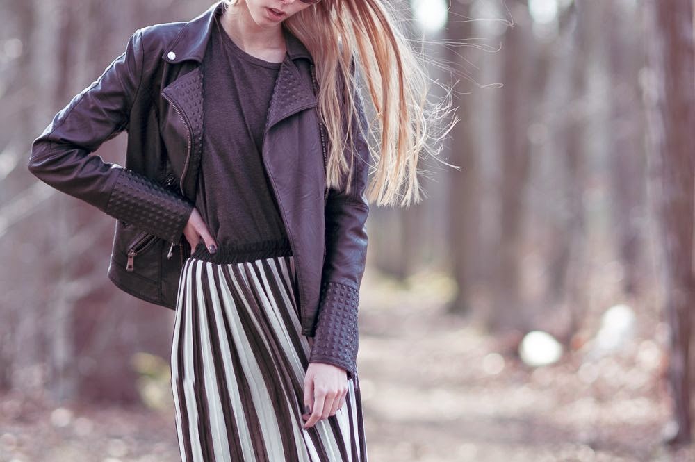 Outfit | Striped maxi skirt