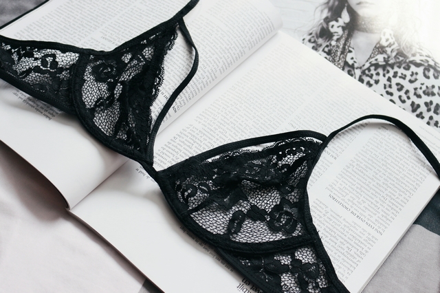 New in | Lace lingerie