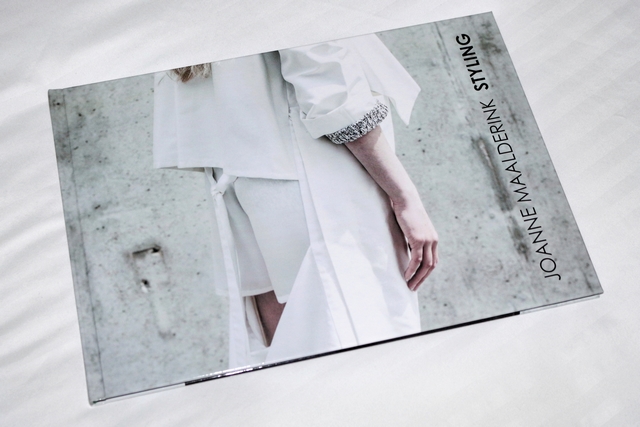 Fotofabriek review fotoboek Make people stare fashion mode styling portfolio book blog