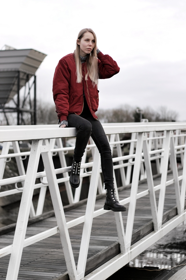 Invito zwarte biker boots met studs rits enkellaarsjes blogger inspirator outfit Make people stare