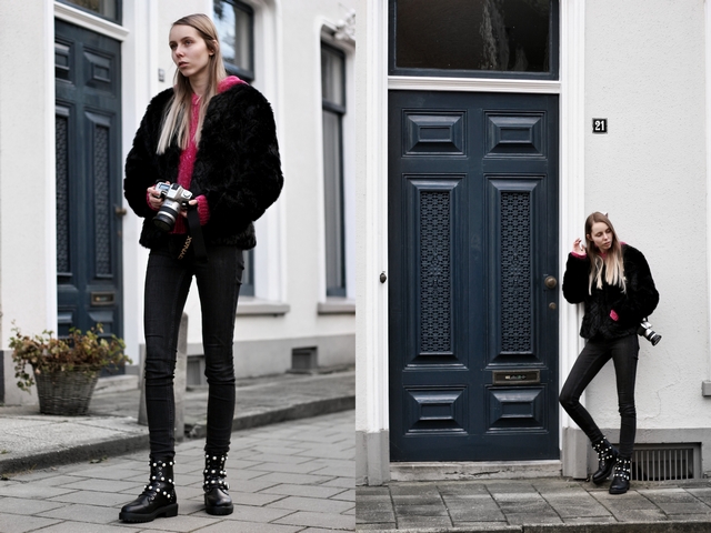 outfit met biker boots parel laarzen van Bullboxer Monki skinny jeans jas van imitatiebont en H&M roze hoodie