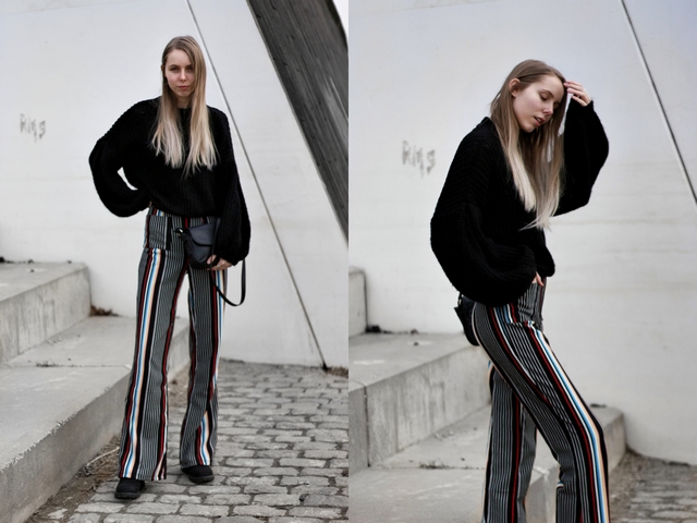 Outfit met gestreepte palazzo pants froufrou's gebreide trui zwarte timberland schoenen nederlandse mode blogger