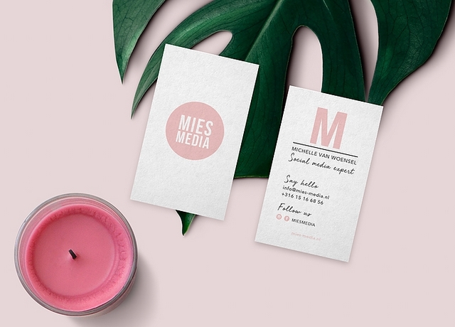 Girlboss interview met graphic designer Mercedes Francis van der Klooster grafisch ontwerper MIESMEDIA design jonge ondernemer 