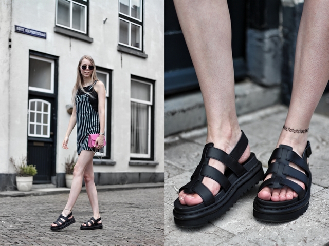 Outfit met chunky Yelena Dr. Martens sandalen via Footway schoenen webshop gestreepte overgooier jurk bershka mode blogger roze tas